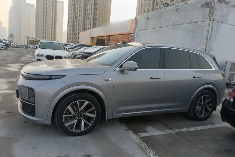 Used Li Auto L7 2023 Pro Model
