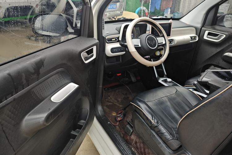 Used Wuling Hongguang MINIEV 2024 3rd Generation 215km Advanced Version Driver Seat