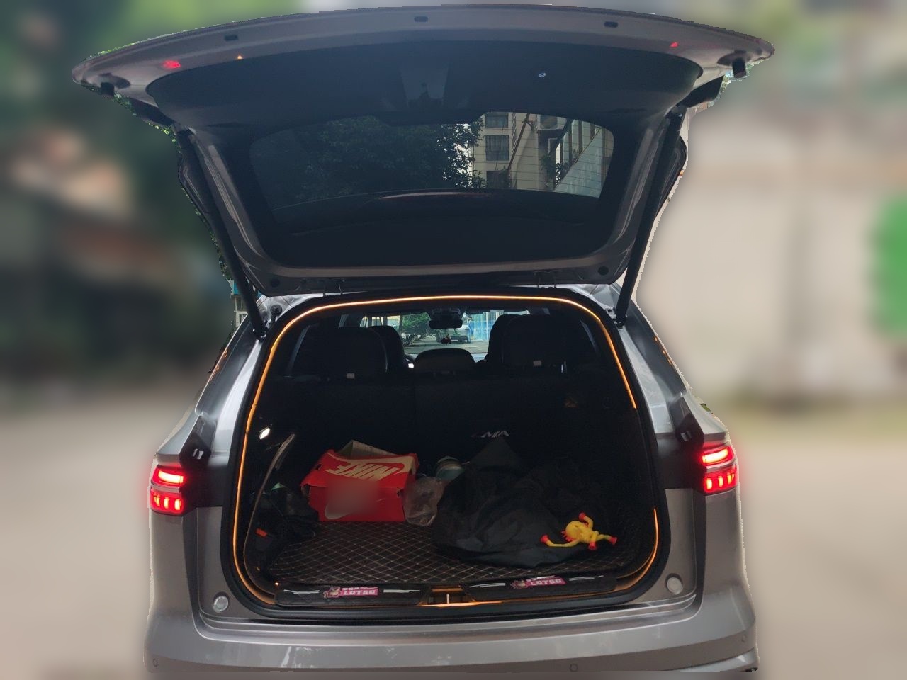 Geely Auto Monjaro L 2024 2.0TD High-Power Automatic Two-Wheel Drive Skyline Edition — снимка 19