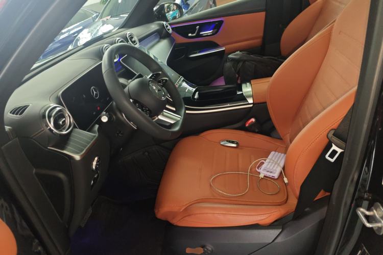 Used Mercedes-Benz GLC 2023 Refreshed GLC 300 L 4MATIC Dynamic Edition 5 Seats Left Front Seat