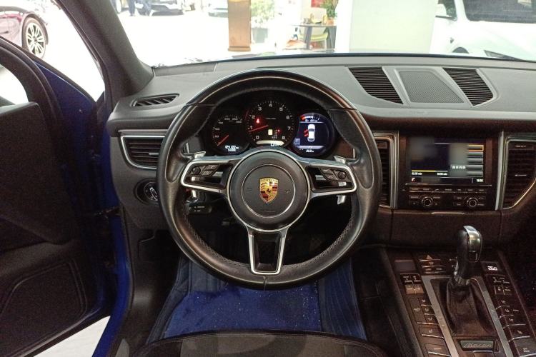 Used Porsche Macan 2016 Macan 2.0T Steering Wheel