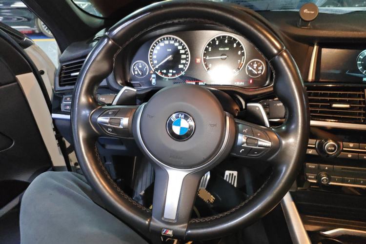 Used BMW X4 2016 M40i