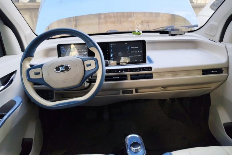 Used Vi Boma 2023 200km Luxury Edition
