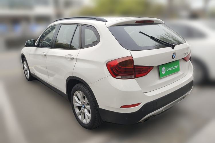 Used BMW X1 2014 sDrive18i Fashion Model Rear Left 45 Deg