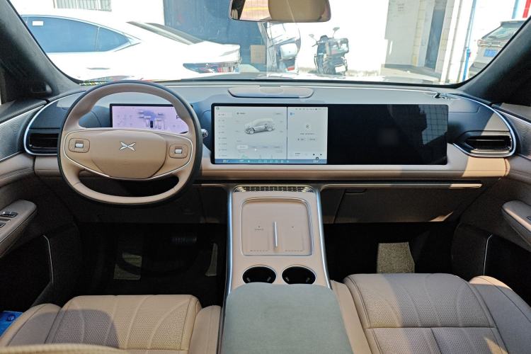 Used XPeng G9 2025 725 with Ultra-Long Range Max