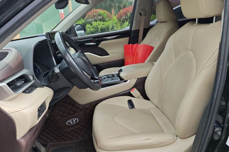 Used Toyota Highlander 2022 Dual-Engine 2.5L Four-Wheel Drive Prestige Version 7 Seats