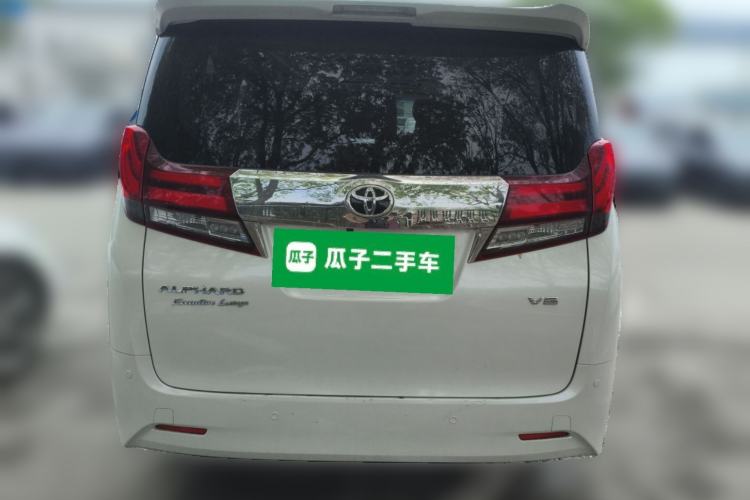 Used Toyota Alphard 2015 3.5L Luxury Edition
