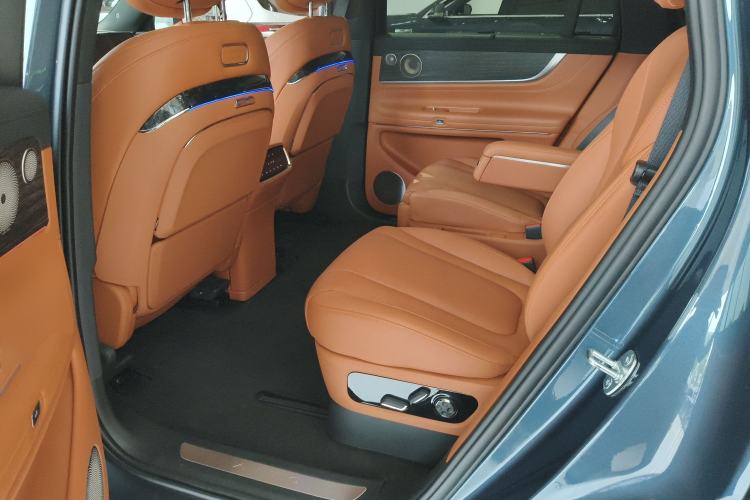 Used Hima AITO M9 2024 Range-Extended Ultra Version 42 kWh 6-Seater Model