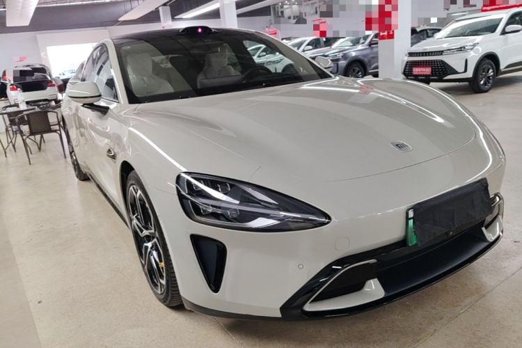 Used Xiaomi Auto SU7 2024 Four-Wheel Drive Ultra-Long Range Advanced Intelligent Driving Max Edition

