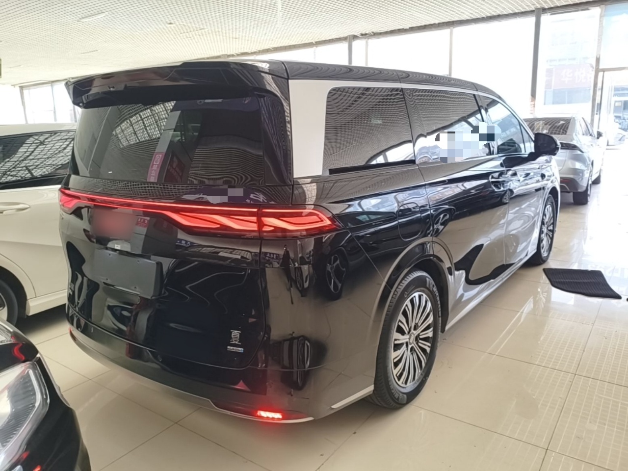 BYD Xia 2025 DM-i 1.5T 180km Beyond Edition — снимка 6