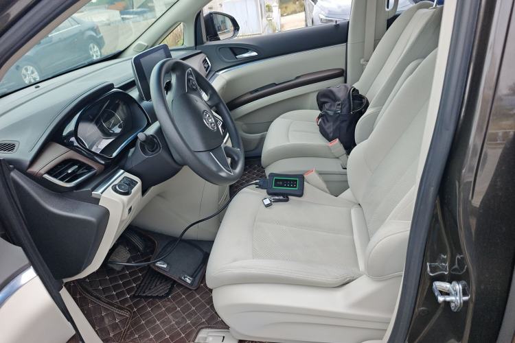 Used Buick GL8 2021 Land Cruiser Executive Class 652T Comfort Model