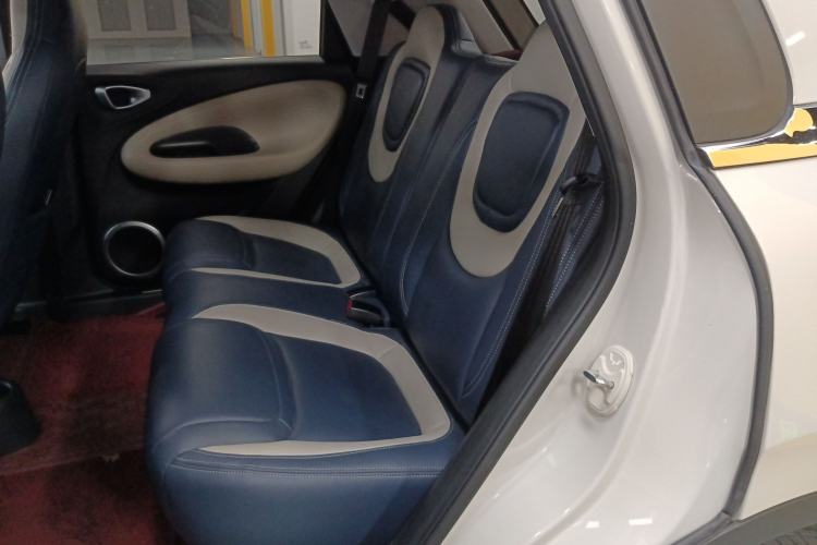 Used Wuling Bingo 2024 203km Light Edition Left Rear Seat