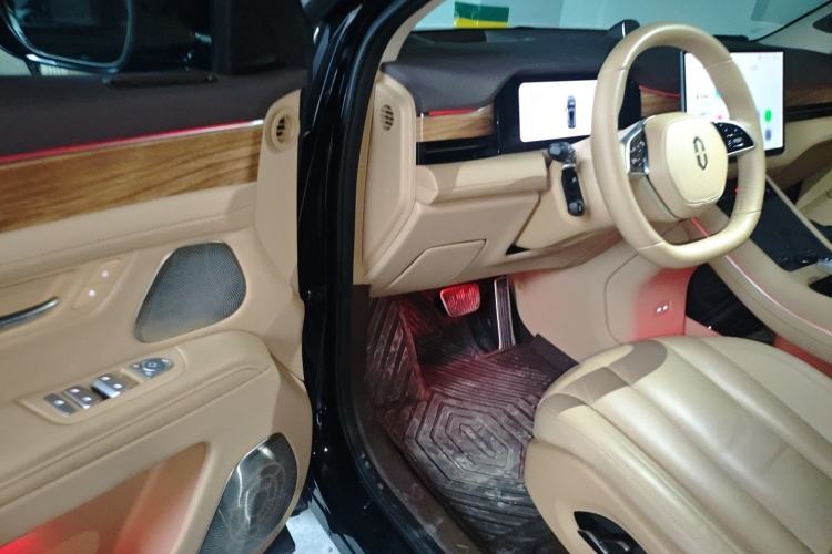 Used Hima AITO M7 2024 1.5T Rear-Drive Plus Version 5 Seats
