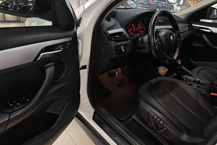 Used BMW X1 2016 sDrive18Li Fashion Model
