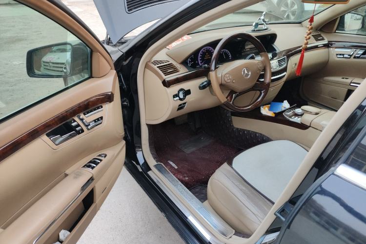 Used Mercedes-Benz S-Class 2012 S 350 L Grand Edition Driver Seat