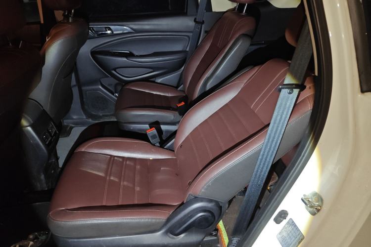 Used CHANGAN OSHAN A800 2017 1.6L Manual Luxury Model