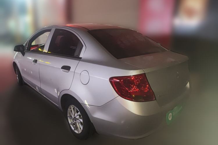 Used Chevrolet Sail 2013 Sedan 1.2L Manual Fashionable Happiness Edition
