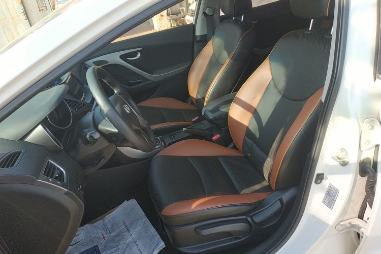 Used Hyundai Elantra (5th Generation / Langdong) 2015 1.6L Automatic Leading Model