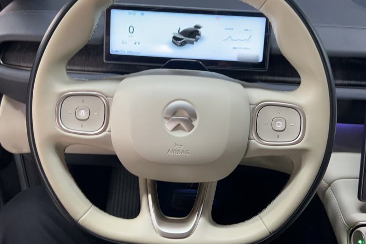 Used Nio ES6 2023 75 kWh
