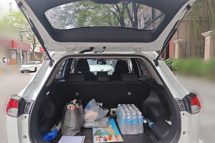 Used Toyota Corolla Cross 2024 2.0L Smart Electric Hybrid Dual-Engine Elite Edition Trunk