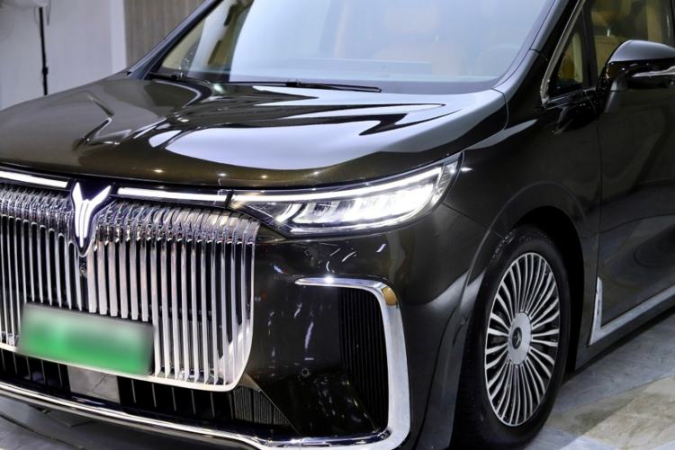 Used VOYAH Dream 2025 PHEV Four-Wheel-Drive Flagship Kunpeng Edition