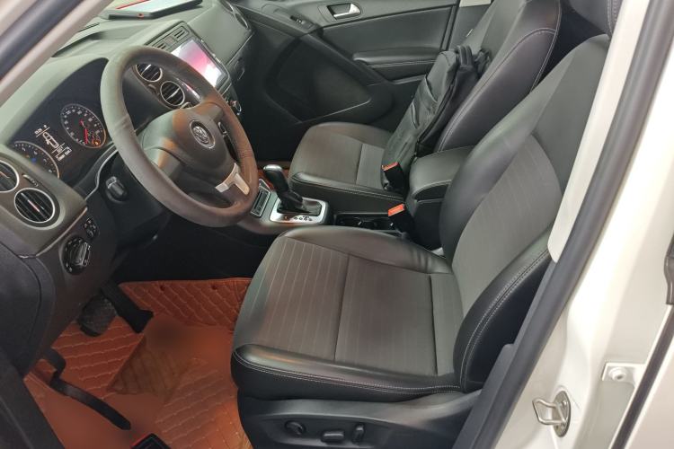 Used Volkswagen Tiguan 2016 280TSI Automatic Two-Wheel-Drive Silk Road Style Edition Left Front Seat