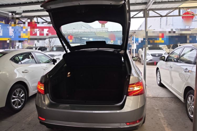 Used Skoda Superb 2018 TSI280 DSG Comfort Edition China VI Standard
