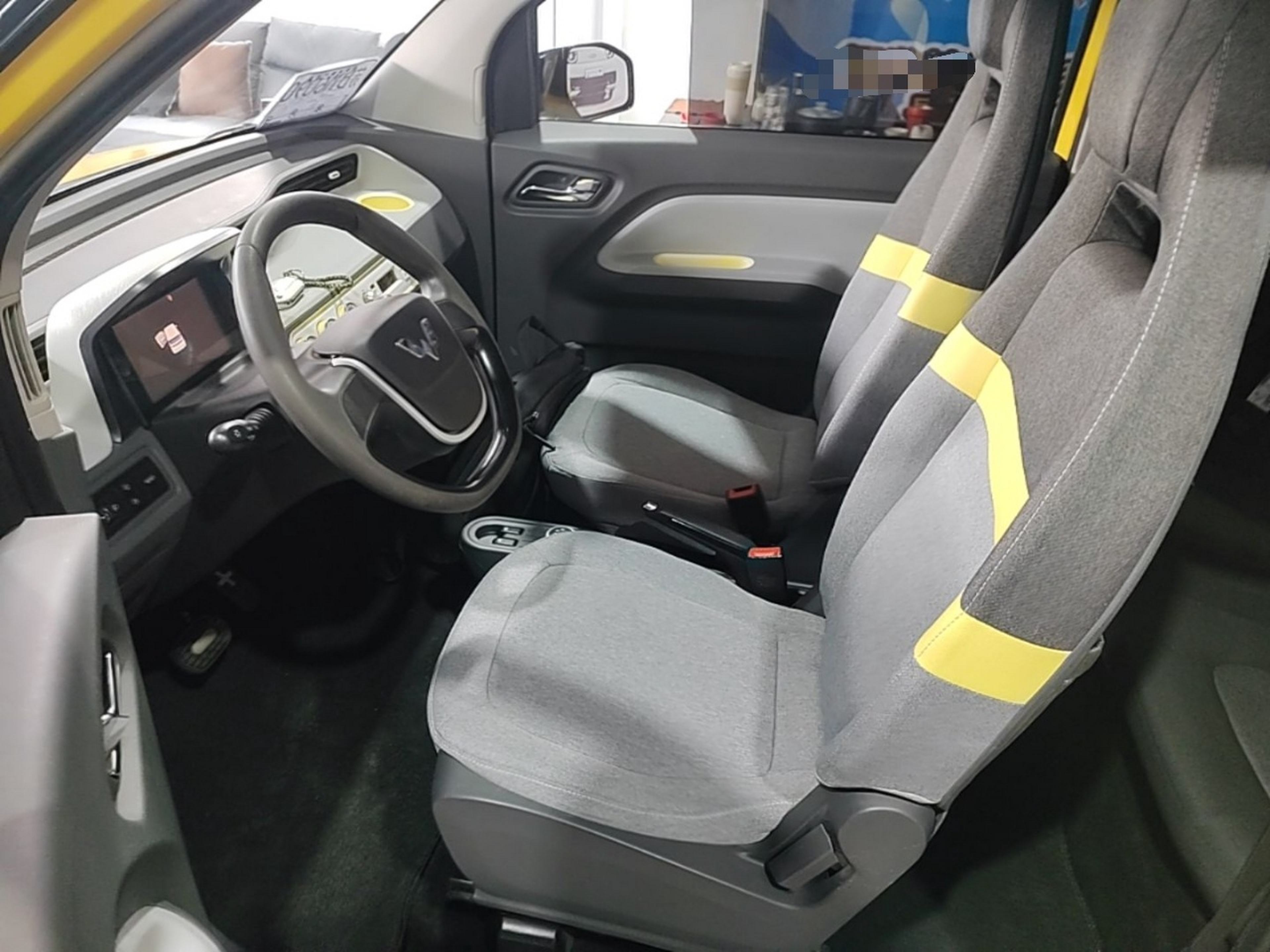 Interior delantero