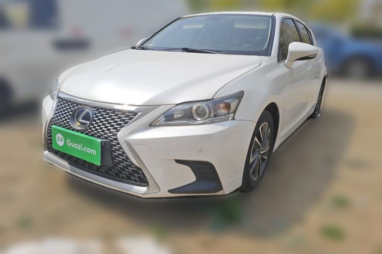 Used Lexus CT 2017 CT200h Elite Edition Two-Tone China V Standard