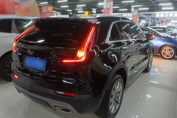 Used Cadillac XT4 2020 28T Two-Wheel-Drive Leading Version