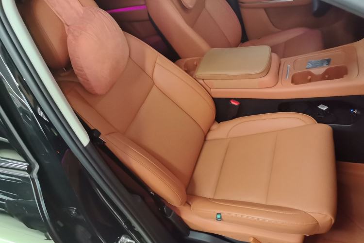 Used Leapmotor C16 2024 Range-Extended 200 Luxury Edition
