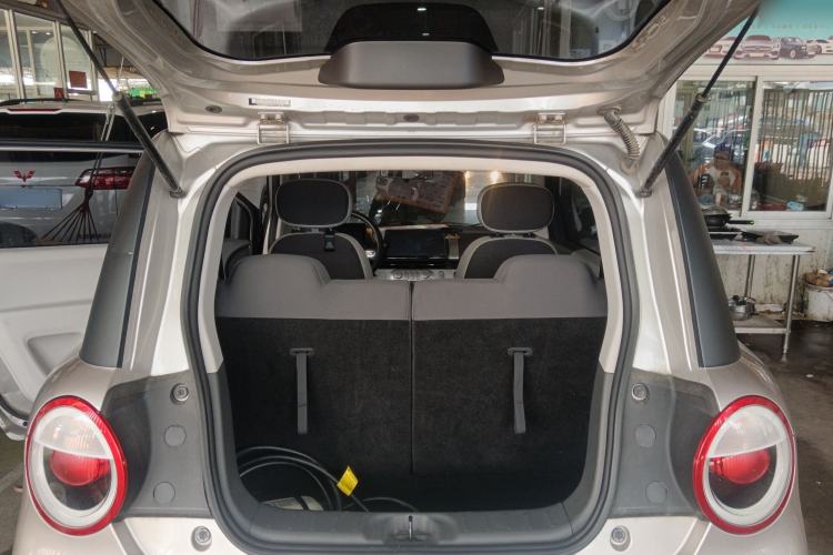 Used CHANGAN Lumin 2022 210km Sweet Edition Trunk