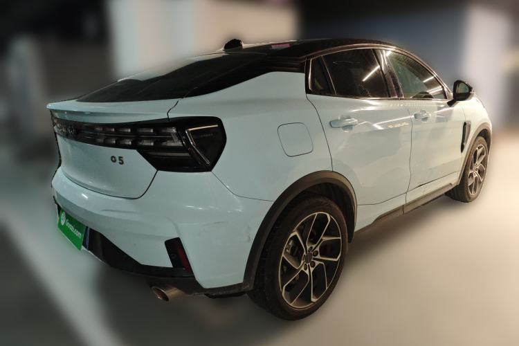 Used Lynk & Co 05 2020 2.0TD Two-Wheel Drive Shine Halo Rear Right 45 Deg