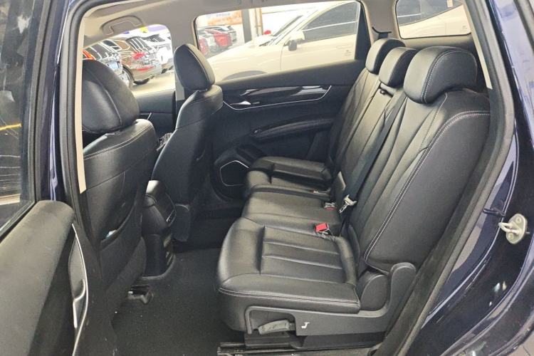 Used BYD Song MAX 2019 1.5T Automatic Smart Connect ZhiLian RuiDong Model 7 Seats China V Emission Standard
