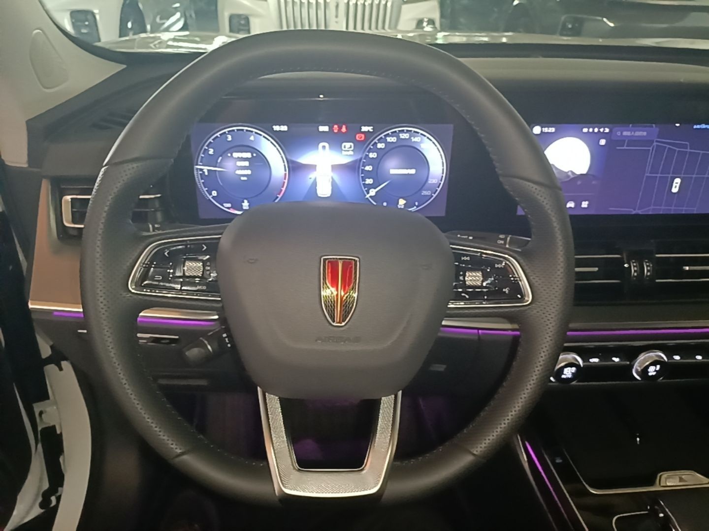 Hongqi HS5 2023 2.0T Qixiang Pro Edition — снимка 13