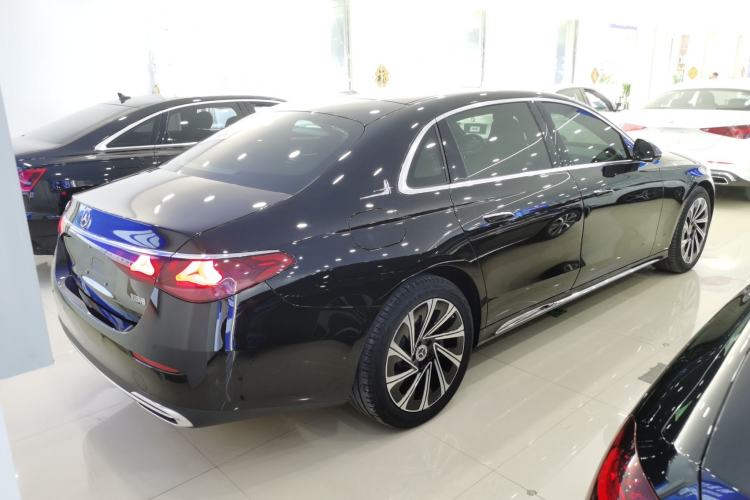 Used Mercedes-Benz E-Class 2024 Facelift E 300 L Luxury Edition