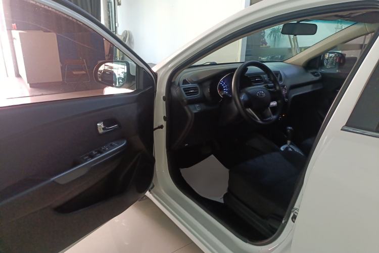 Used Kia K2 2012 Sedan 1.4L Automatic GLS Commemorative Edition Driver Seat