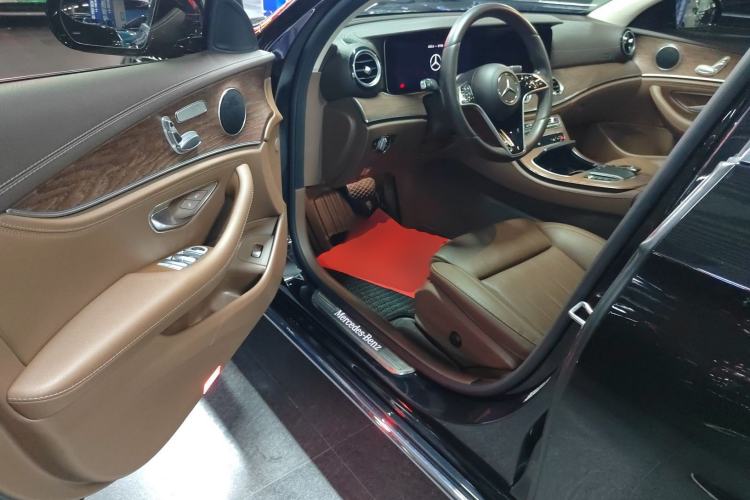 Used Mercedes-Benz E-Class 2022 Second Facelift E 260 L