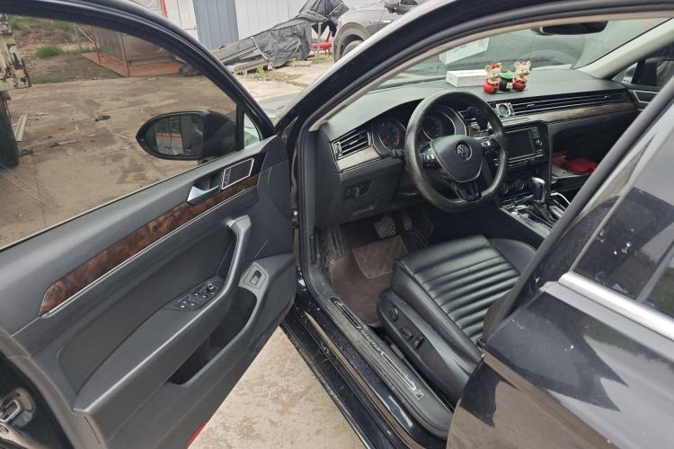 Used Volkswagen Magotan 2018 380TSI DSG Luxury Model Driver Seat