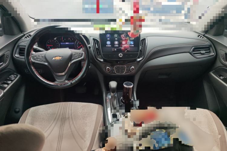 Used Chevrolet Equinox 2022 535T YuJie Edition Center Console