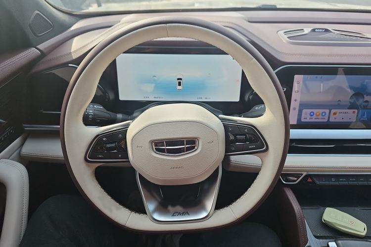 Used Geely Auto Monjaro L 2024 2.0TD High-Power Automatic Two-Wheel Drive Yunqi Version Steering Wheel