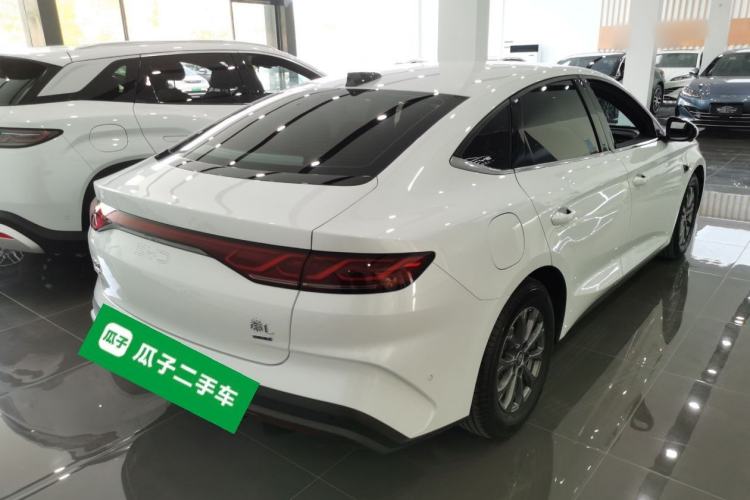 Used BYD Qin L 2025 DM-i Smart Drive 80KM Leading Model
