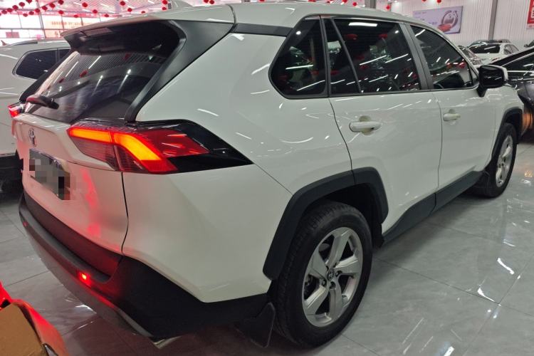 Used Toyota RAV4 2020 2.0L CVT Two-Wheel Drive Fashion PLUS Edition