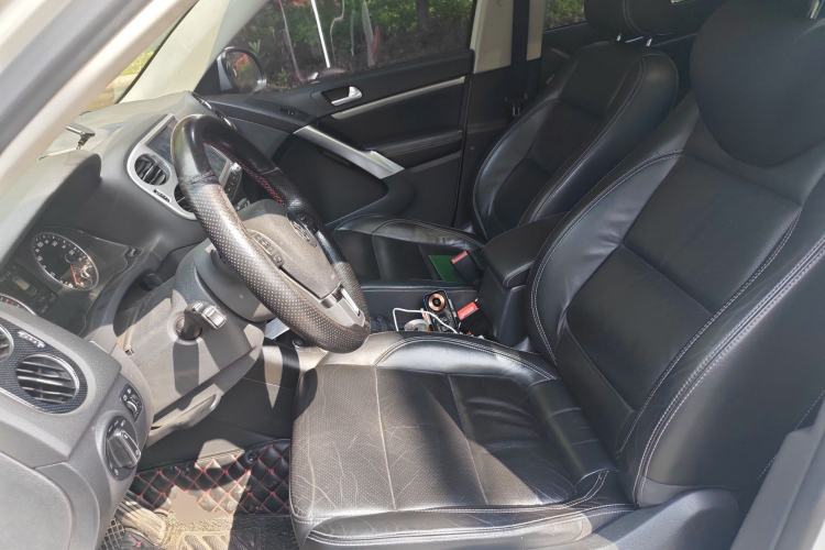 Used Volkswagen Tiguan 2016 300TSI Automatic All-Wheel Drive Luxury Edition Left Front Seat