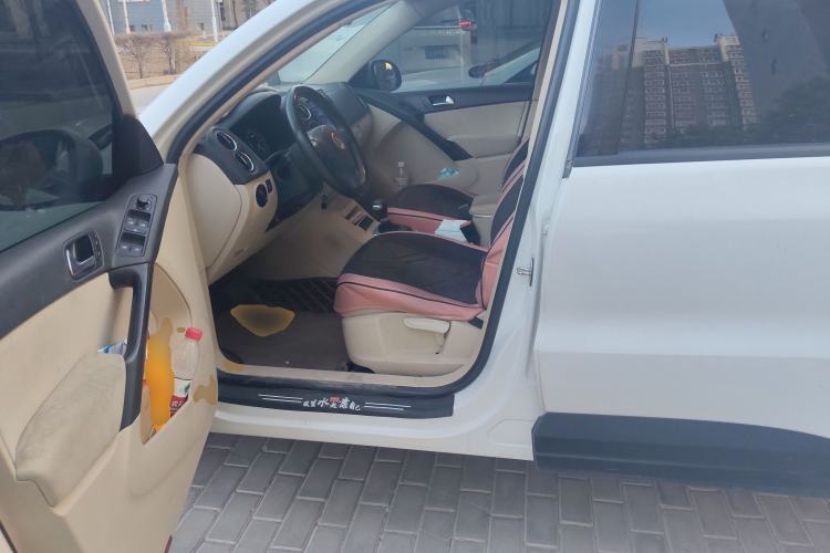 Used Volkswagen Tiguan 2010 1.8 TSI Automatic Two-Wheel Drive Urban Edition
