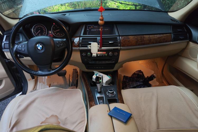 Used BMW X5 2011 xDrive35i Leading Model
