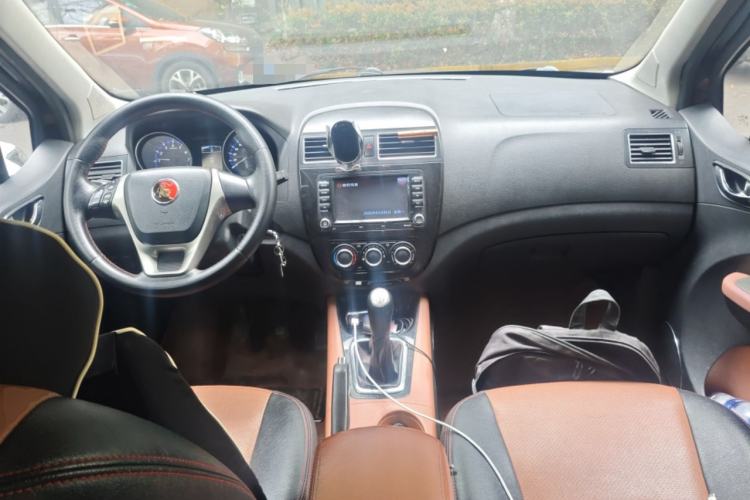 Used FORTHING Joyear X5 2015 1.6L Manual Luxury Model