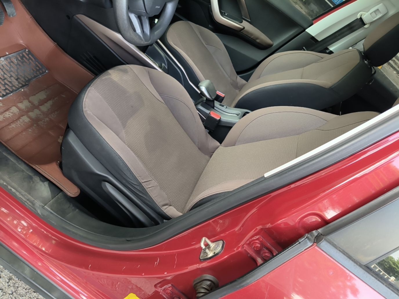 Interior delantero