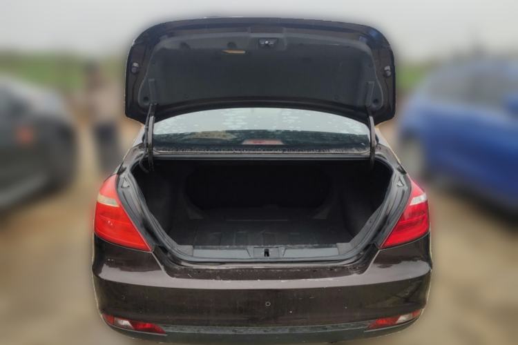 Used Geely Auto Emgrand 2015 Sedan 1.5L Manual - Top Trim Level
