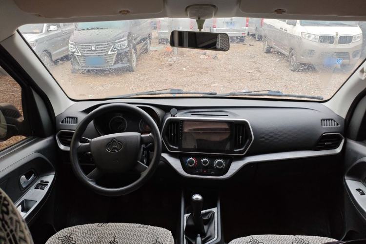 Used Chana Ruixing M60 2023 1.5L GDI Comfort-Class Passenger Vehicle 6/7 Seats
